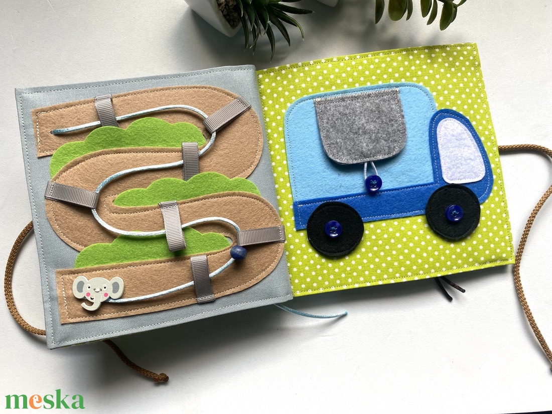 Csendeskönyv 6 oldallal, fejlesztőkönyv, matatókönyv 1 éves kortól, egyedi ajándék gyerekeknek - játék & sport - textilkönyv & babakönyv - Meska.hu