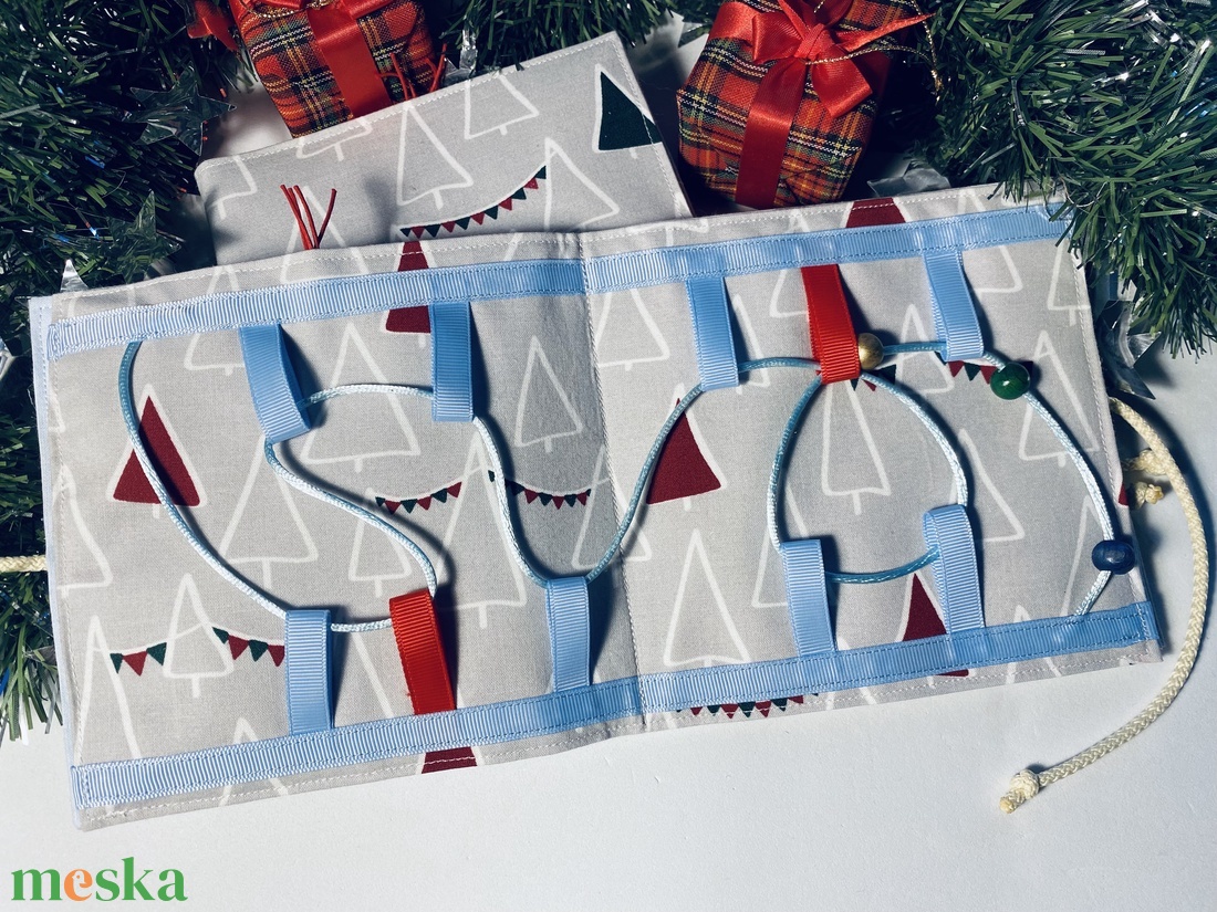 Karácsonyi ajandék, matatókönyv gyerekeknek, fejlesztőkönyv, csendeskönyv 1 éves kortól, egyedi ajándék gyerekeknek - játék & sport - textilkönyv & babakönyv - Meska.hu