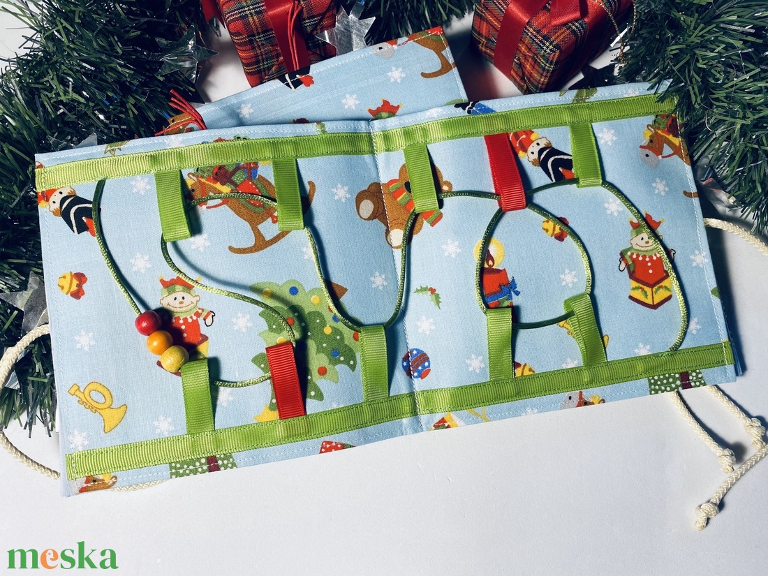 Karácsonyi ajandék, matatókönyv gyerekeknek, fejlesztőkönyv, csendeskönyv 1 éves kortól, egyedi ajándék gyerekeknek - játék & sport - textilkönyv & babakönyv - Meska.hu