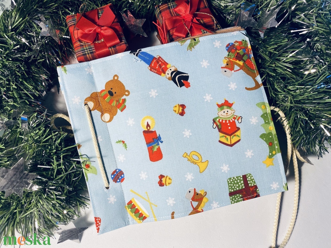 Karácsonyi csendeskönyv 6 oldallal, fejlesztőkönyv, matatókönyv 1 éves kortól, egyedi ajándék gyerekeknek - játék & sport - textilkönyv & babakönyv - Meska.hu