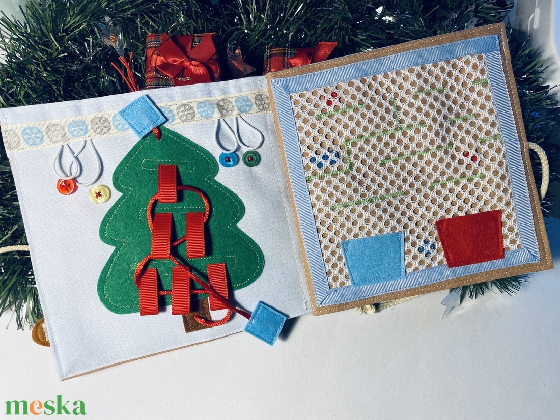 Karácsonyi csendeskönyv 6 oldallal, fejlesztőkönyv, matatókönyv 1 éves kortól, egyedi ajándék gyerekeknek - játék & sport - textilkönyv & babakönyv - Meska.hu