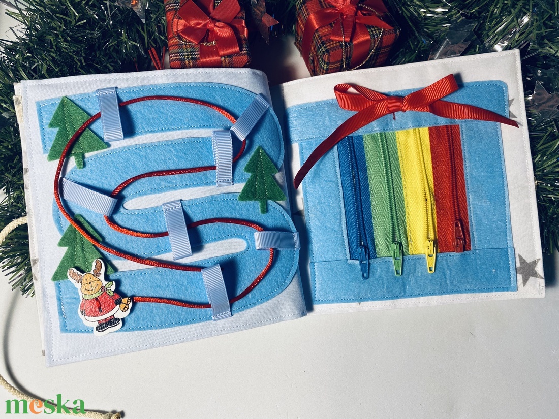 Karácsonyi csendeskönyv 6 oldallal, fejlesztőkönyv, matatókönyv 1 éves kortól, egyedi ajándék gyerekeknek - baba - mama - baba játékok - textilkönyv & babakönyv - Meska.hu