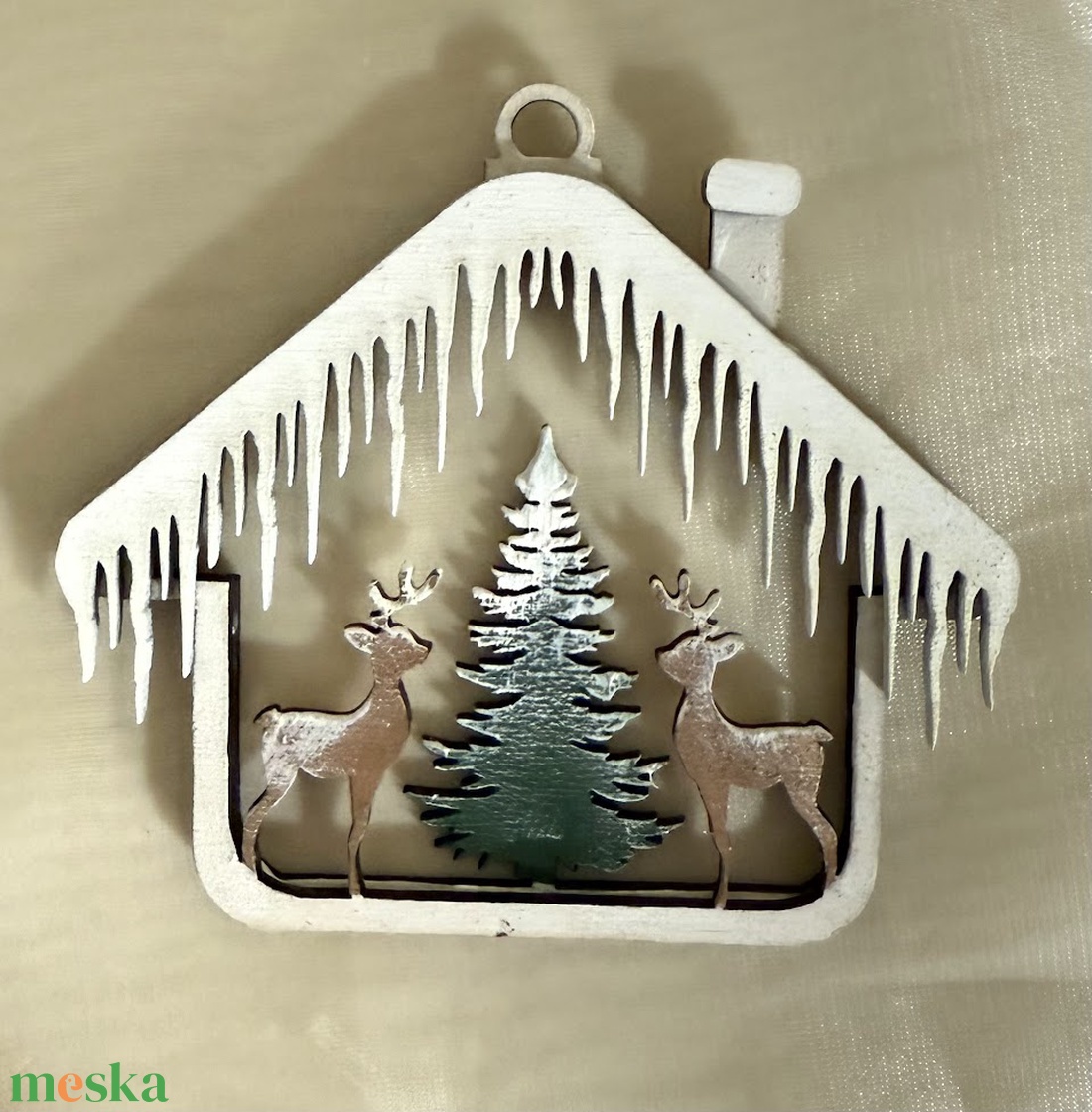 Több rétegű kézzel festett házikós karácsonyfadísz fából  - karácsony - karácsonyi lakásdekoráció - karácsonyfadíszek - Meska.hu