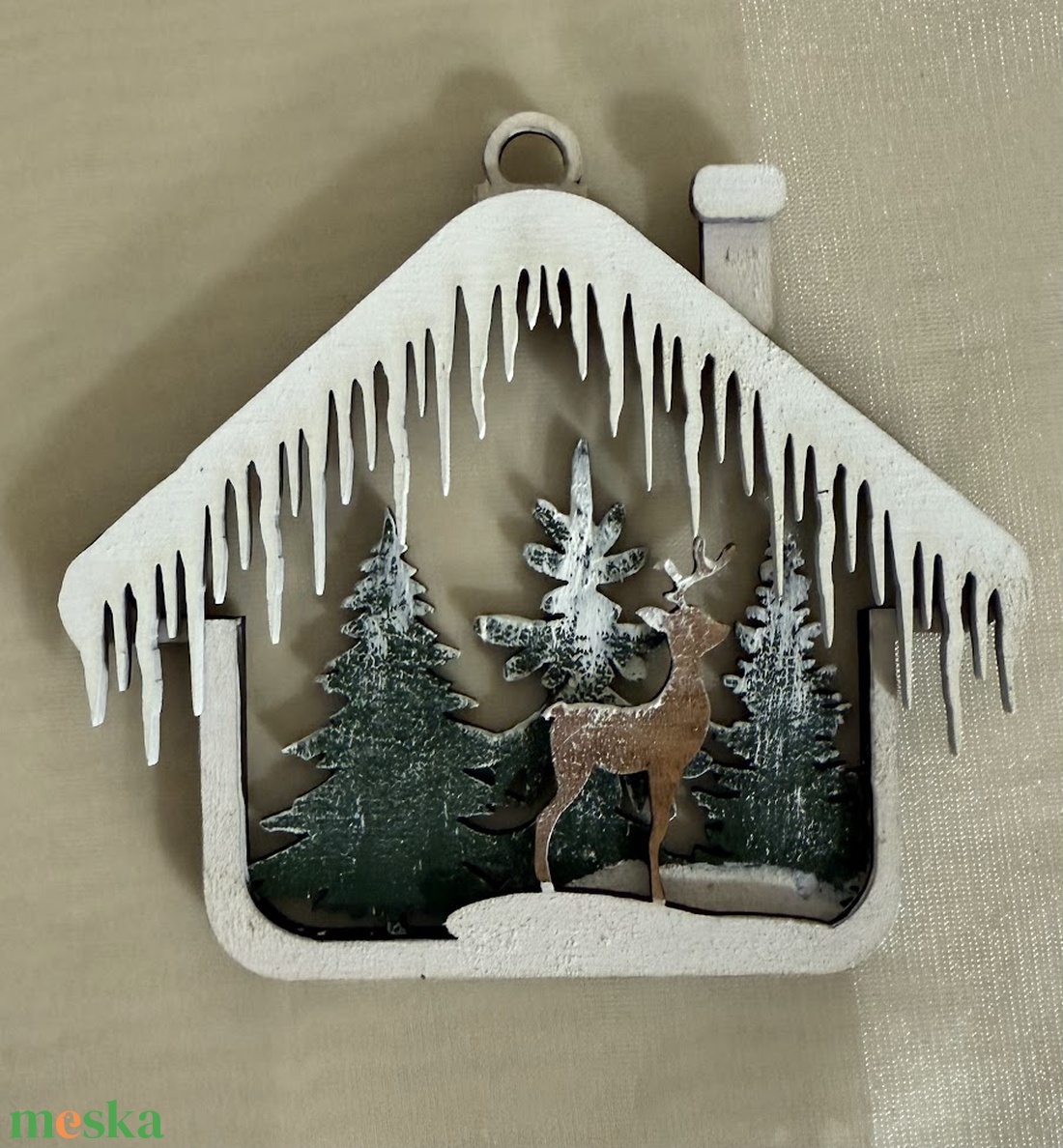 Több rétegű kézzel festett házikós karácsonyfadísz fából  - karácsony - karácsonyi lakásdekoráció - karácsonyfadíszek - Meska.hu