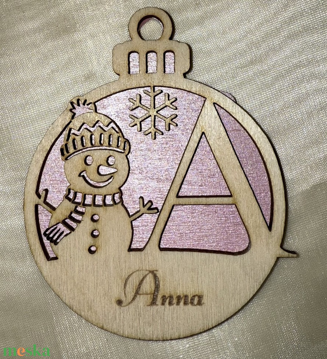 Hóemberes, betűs névreszóló karácsonyfadísz - karácsony - karácsonyi lakásdekoráció - karácsonyfadíszek - Meska.hu