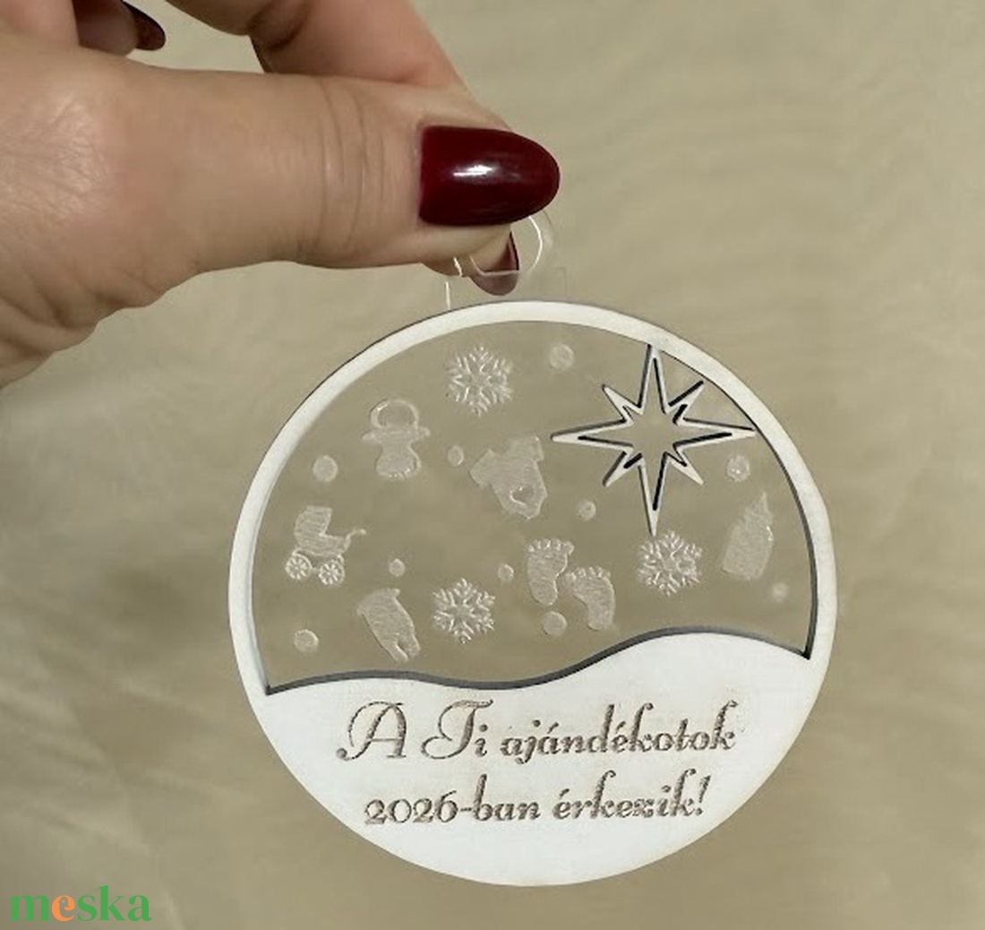 Hópihés karácsonyfadísz babaérkezés bejelentése - karácsony - karácsonyi lakásdekoráció - karácsonyfadíszek - Meska.hu