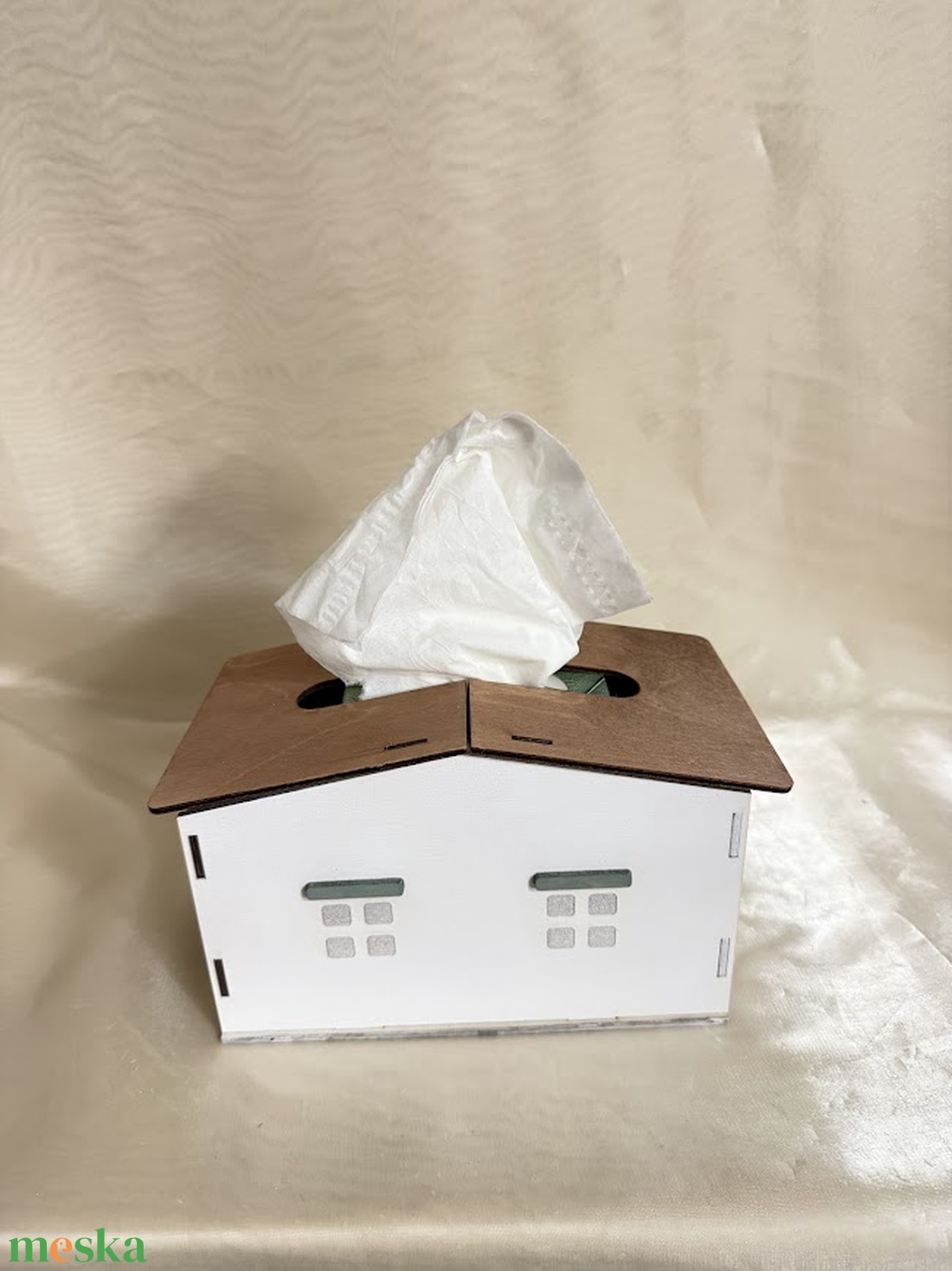 Kézzel festett fa zsebkendőtartó házikó � egyedi, dekoratív és praktikus lakásdísz - otthon & életmód - tárolás & rendszerezés - zsebkendőtartó - Meska.hu