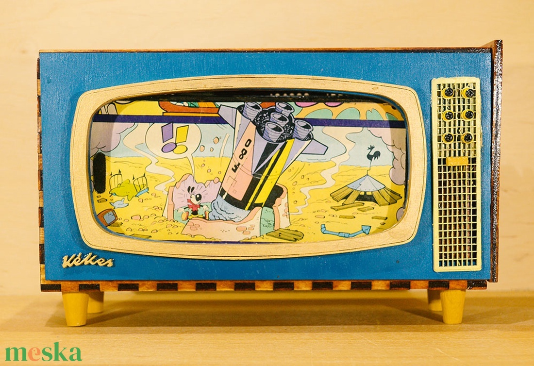 Kékes TV telefontartó / Mini TV - táska & tok - pénztárca & más tok - telefontok - Meska.hu
