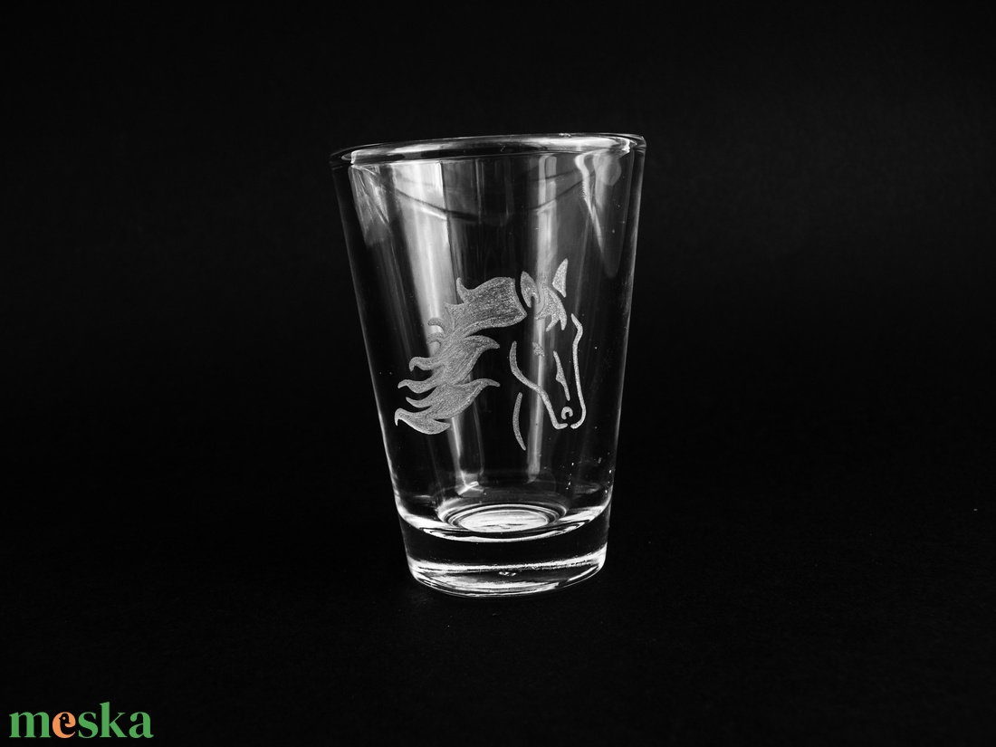 Lovas feles - otthon & életmód - konyhafelszerelés, tálalás - tálalás - pálinkás poharak, szettek - Meska.hu Lovas feles - otthon & életmód - konyhafelszerelés, tálalás - tálalás - pálinkás poharak, szettek - Meska.hu