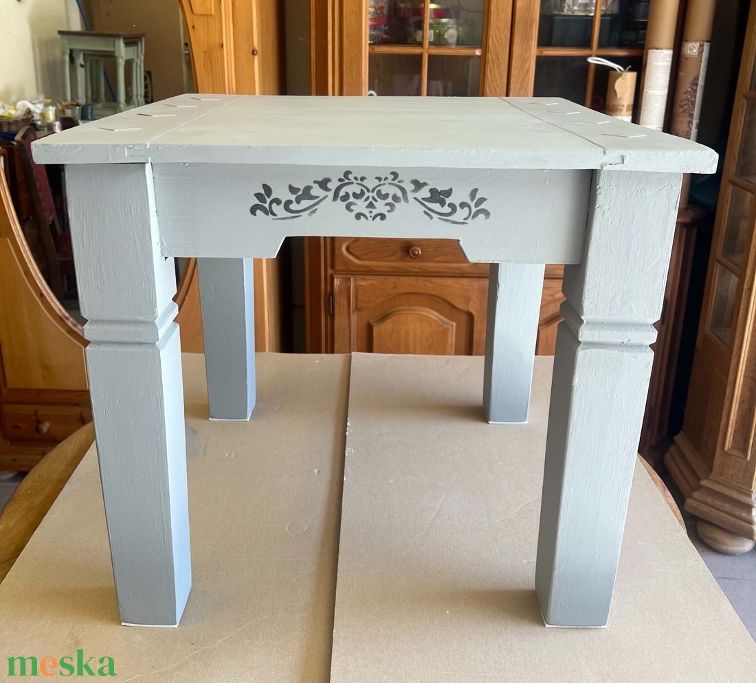 Jolie Table � Bájos asztal - otthon & életmód - bútor - asztal - Meska.hu