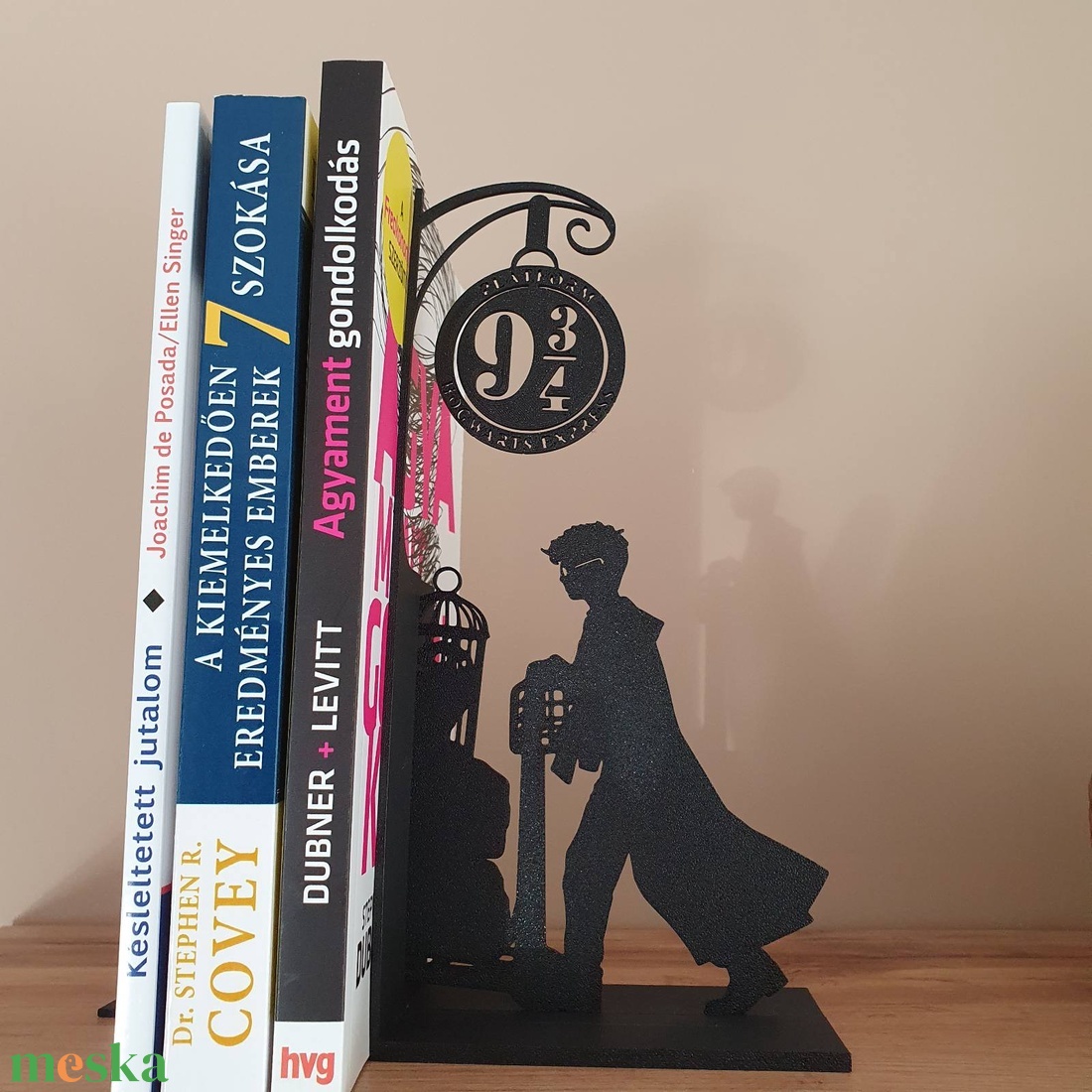 Harry Potter könyvtámasz � 3D nyomtatott dekor, ajándék rajongóknak - otthon & életmód - dekoráció - asztal és polc dekoráció - könyvtámasz - Meska.hu