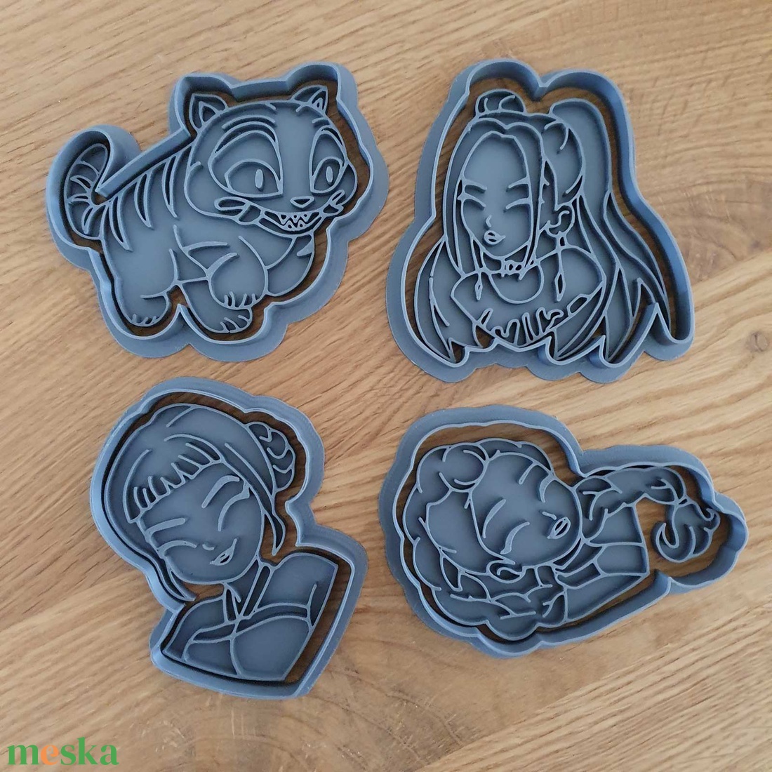 Kpop Demon Hunters sütikiszúró � 4 darabos 3D nyomtatott cookie cutter szett - otthon & életmód - konyhafelszerelés, tálalás - sütés, főzés - sütikiszúró - Meska.hu