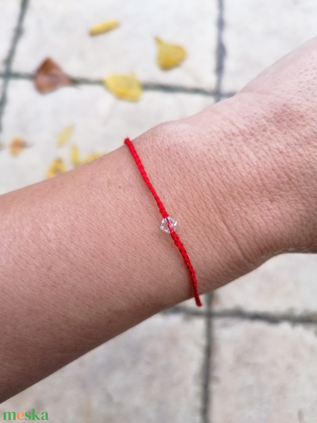 Piros Védelmező karkötő - Preciosa - ékszer - karkötő - gyöngyös karkötő - Meska.hu