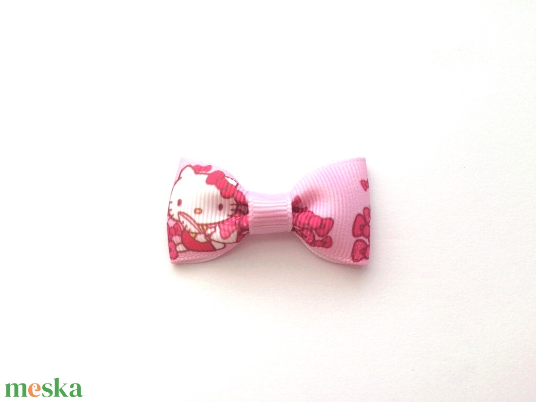Rózsaszín Hello Kitty masnis hajcsat  - ruha & divat - hajdísz & hajcsat - hajcsat & hajtű - Meska.hu