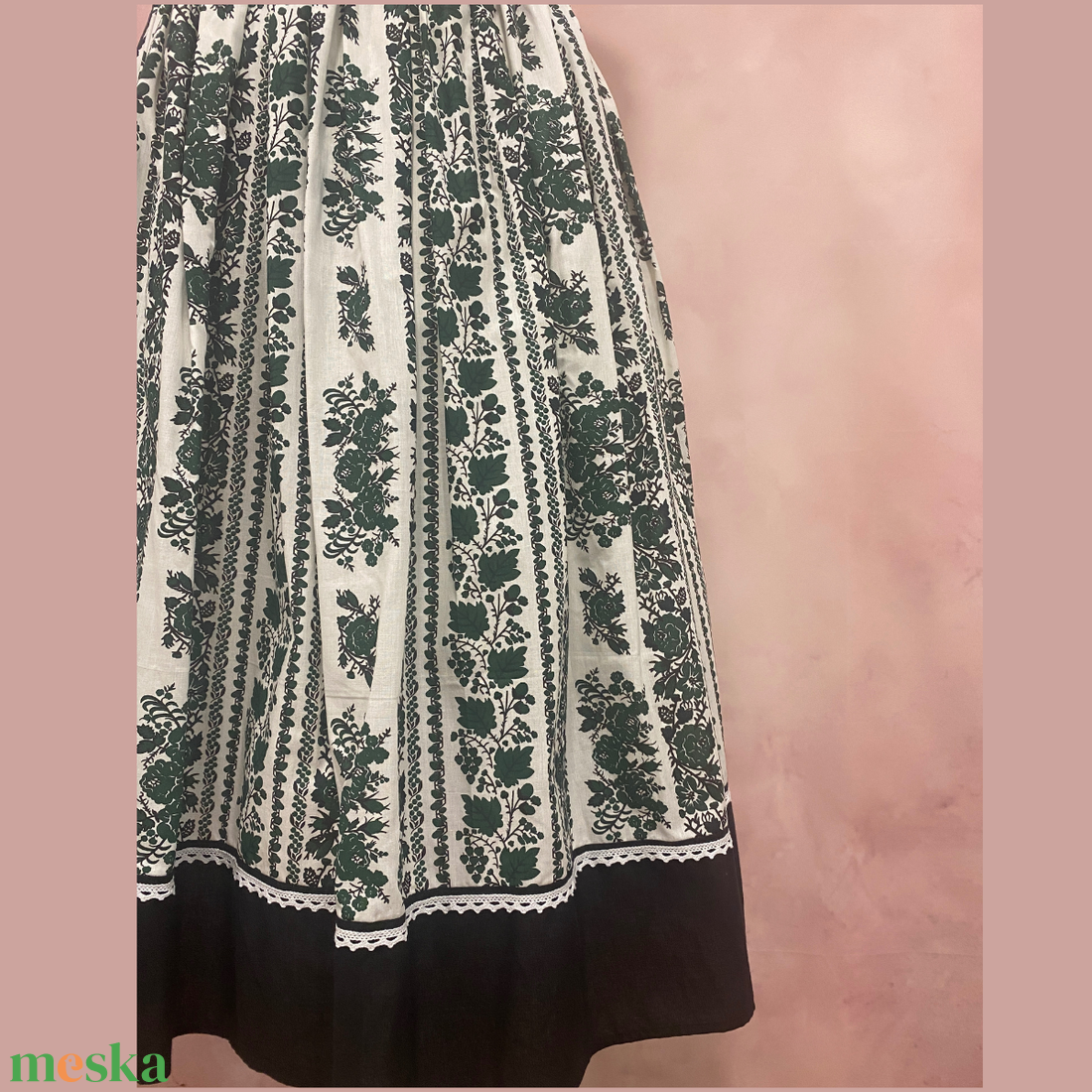 KÉSZLETEN!- Népi lapszoknya a mindennapokra - ruha & divat - női ruha - szoknya - Meska.hu