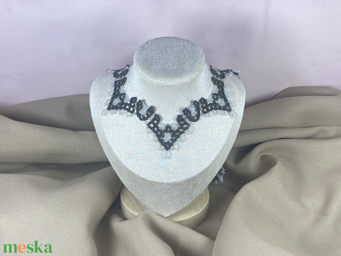 KÉSZLETEN- Gyöngynyaklánc - ékszer - nyaklánc - gyöngyös nyaklánc - Meska.hu