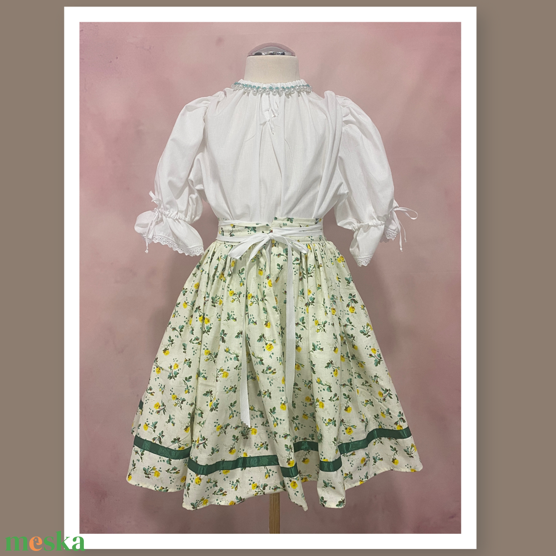 Népi jellegű gyermek szoknya- kötős derékkal - ruha & divat - babaruha & gyerekruha - szoknya - Meska.hu