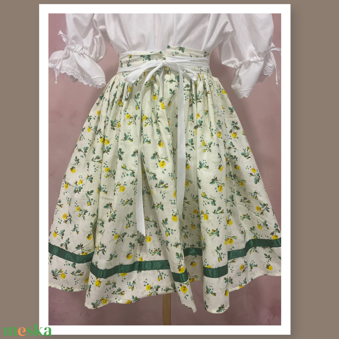 Népi jellegű gyermek szoknya- kötős derékkal - ruha & divat - babaruha & gyerekruha - szoknya - Meska.hu