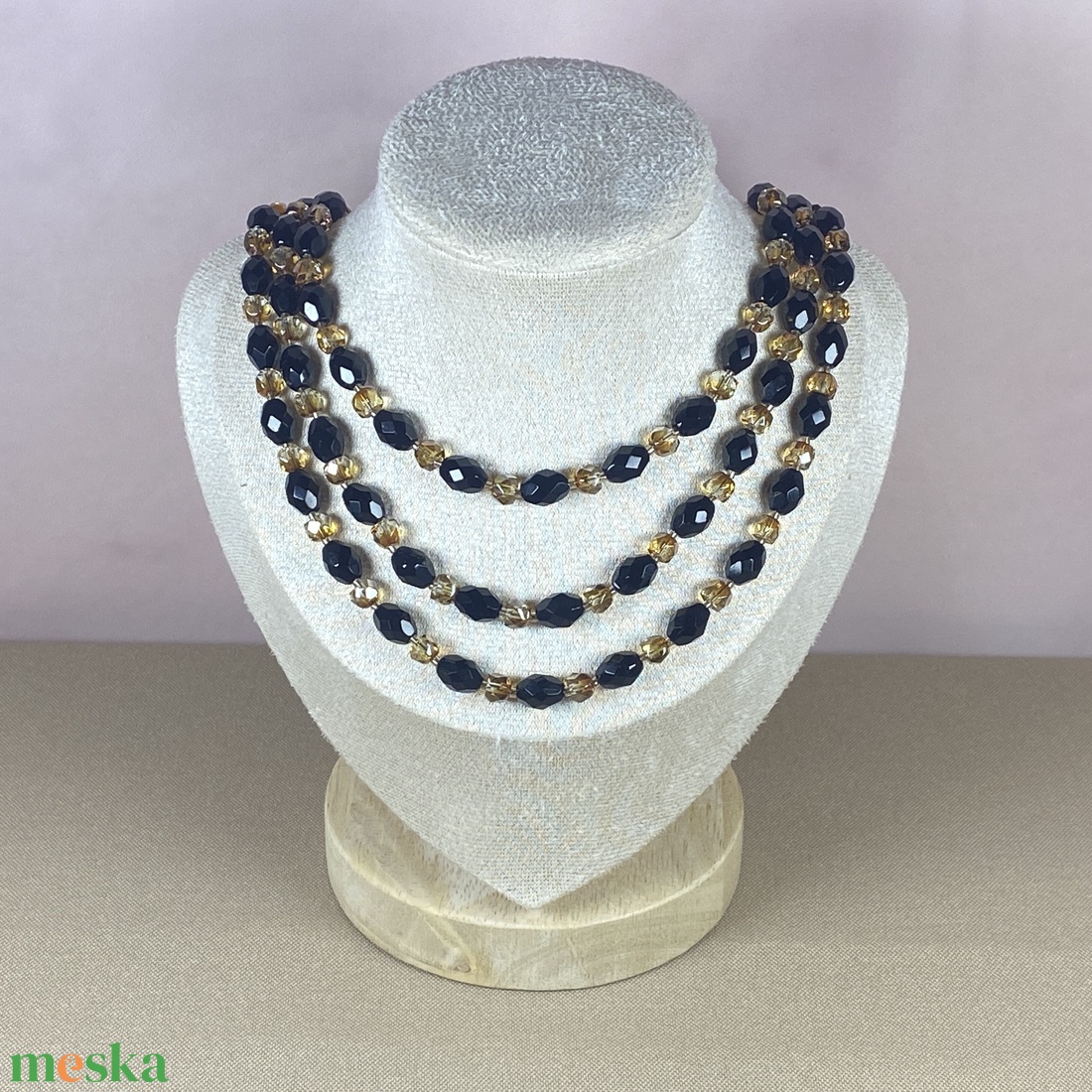 KÉSZLETEN- Gyöngysor - ékszer - nyaklánc - gyöngyös nyaklánc - Meska.hu