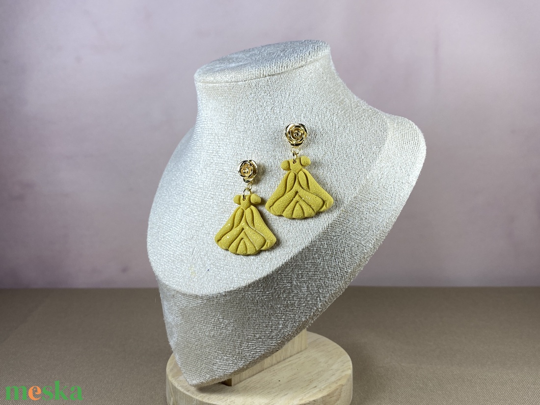 Hercegnős fülbevaló - ékszer - ékszerszett - Meska.hu