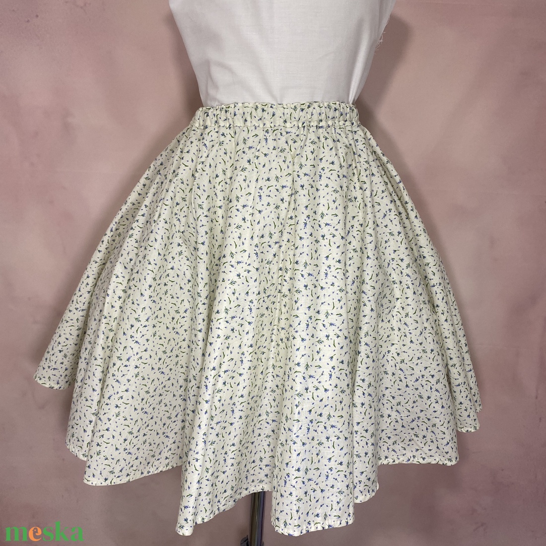 Extra pörgős körloknis gyerekszoknya több méretben - KÉSZLETEN - ruha & divat - gyerekruha - szoknya - Meska.hu