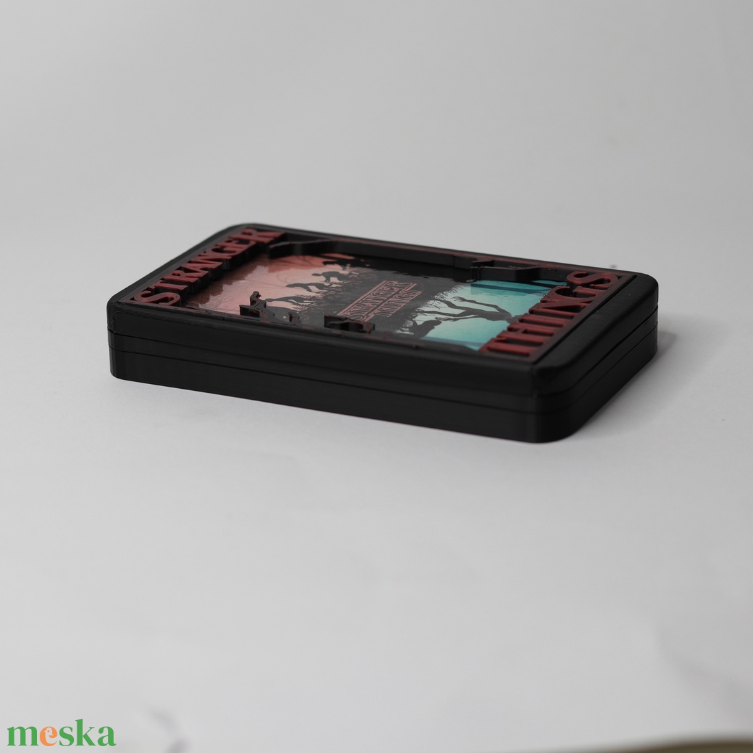 Stranger Things irattartó - táska & tok - pénztárca & más tok - kártyatartó & irattartó - Meska.hu