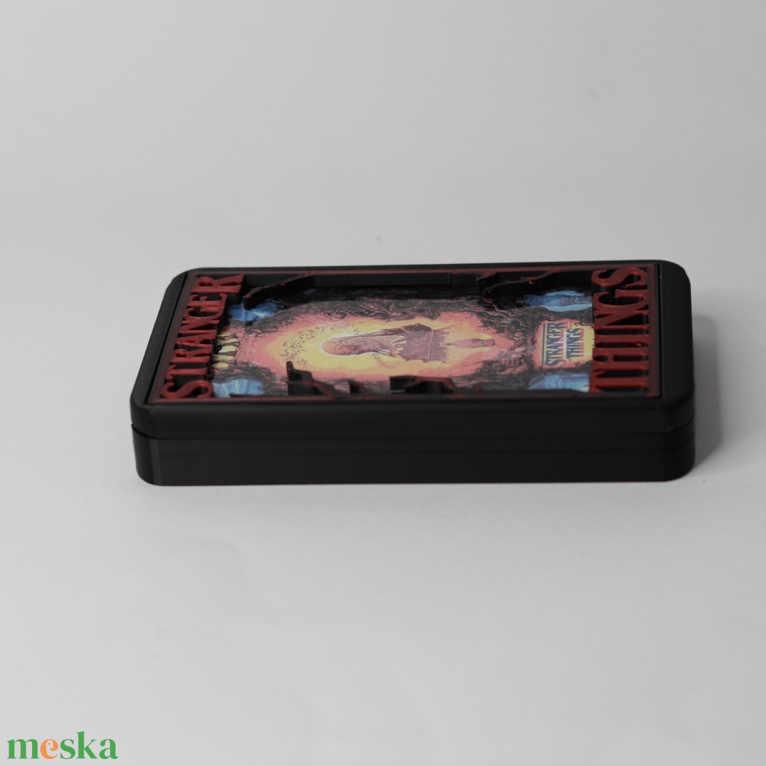 Stranger Things  Demogorgon irattartó - táska & tok - pénztárca & más tok - kártyatartó & irattartó - Meska.hu