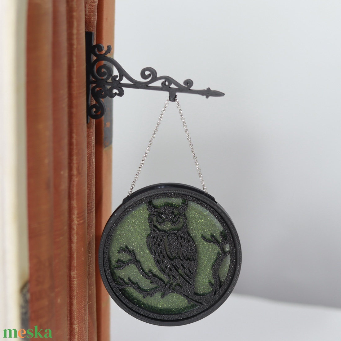 Könyvcégér � könyvjelző - könyv & zene - könyvjelző - Meska.hu