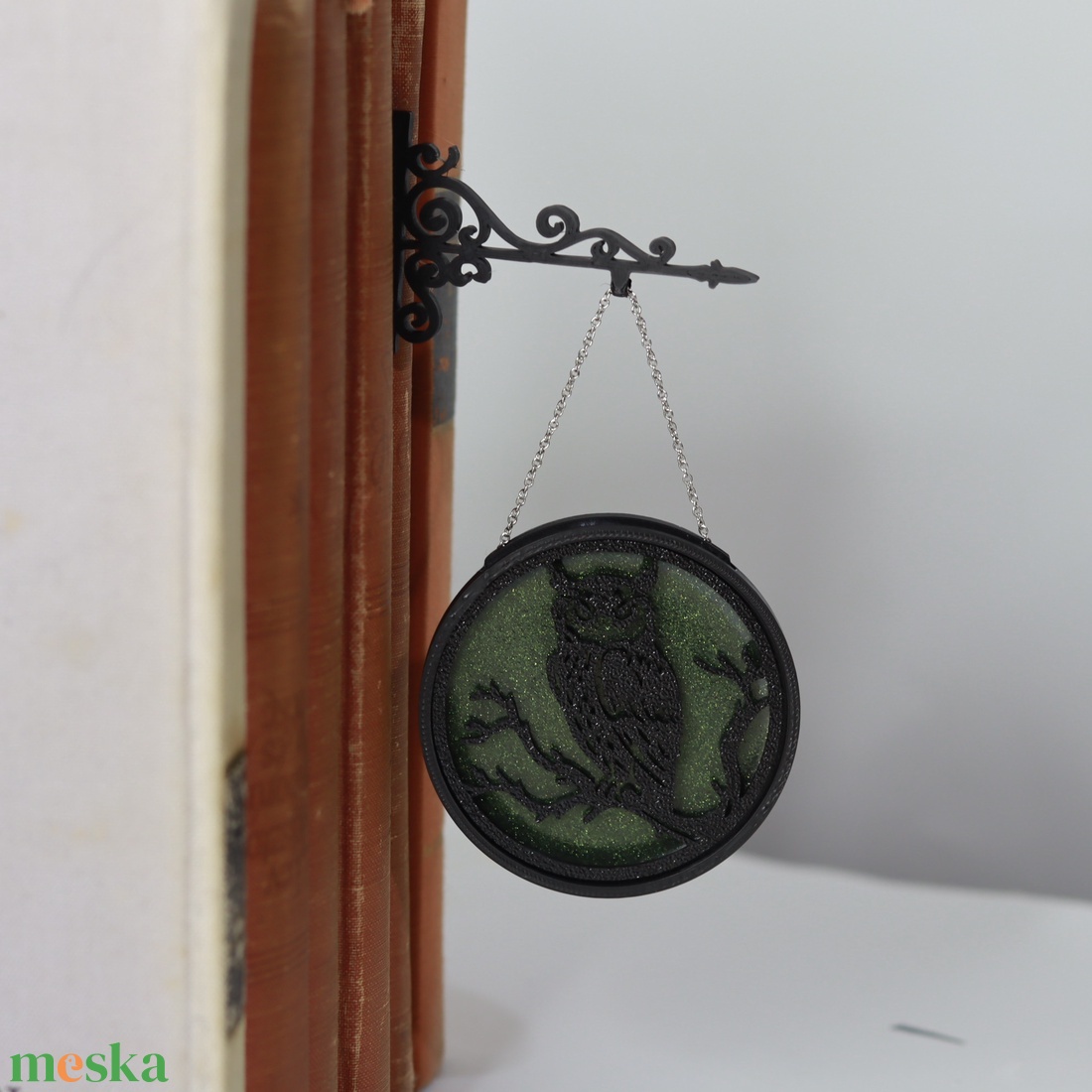 Könyvcégér � könyvjelző - könyv & zene - könyvjelző - Meska.hu