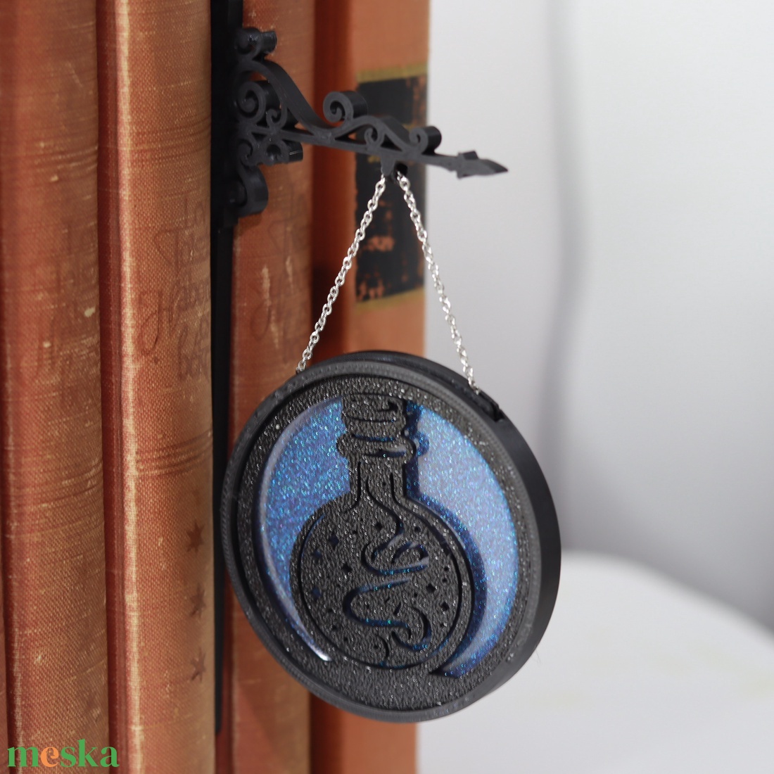 Könyvcégér � könyvjelző - könyv & zene - könyvjelző - Meska.hu