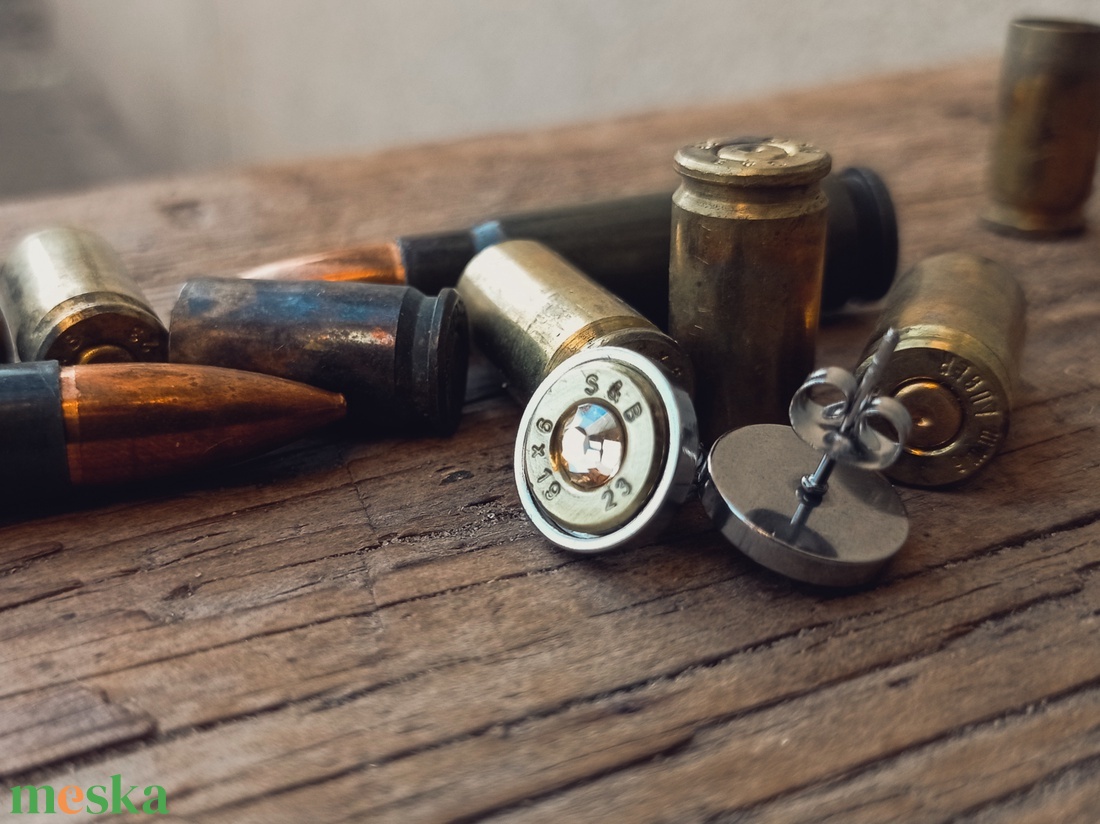 9mm Bedugós Fülbevaló - Pezsgő - ékszer - fülbevaló - pötty fülbevaló - Meska.hu
