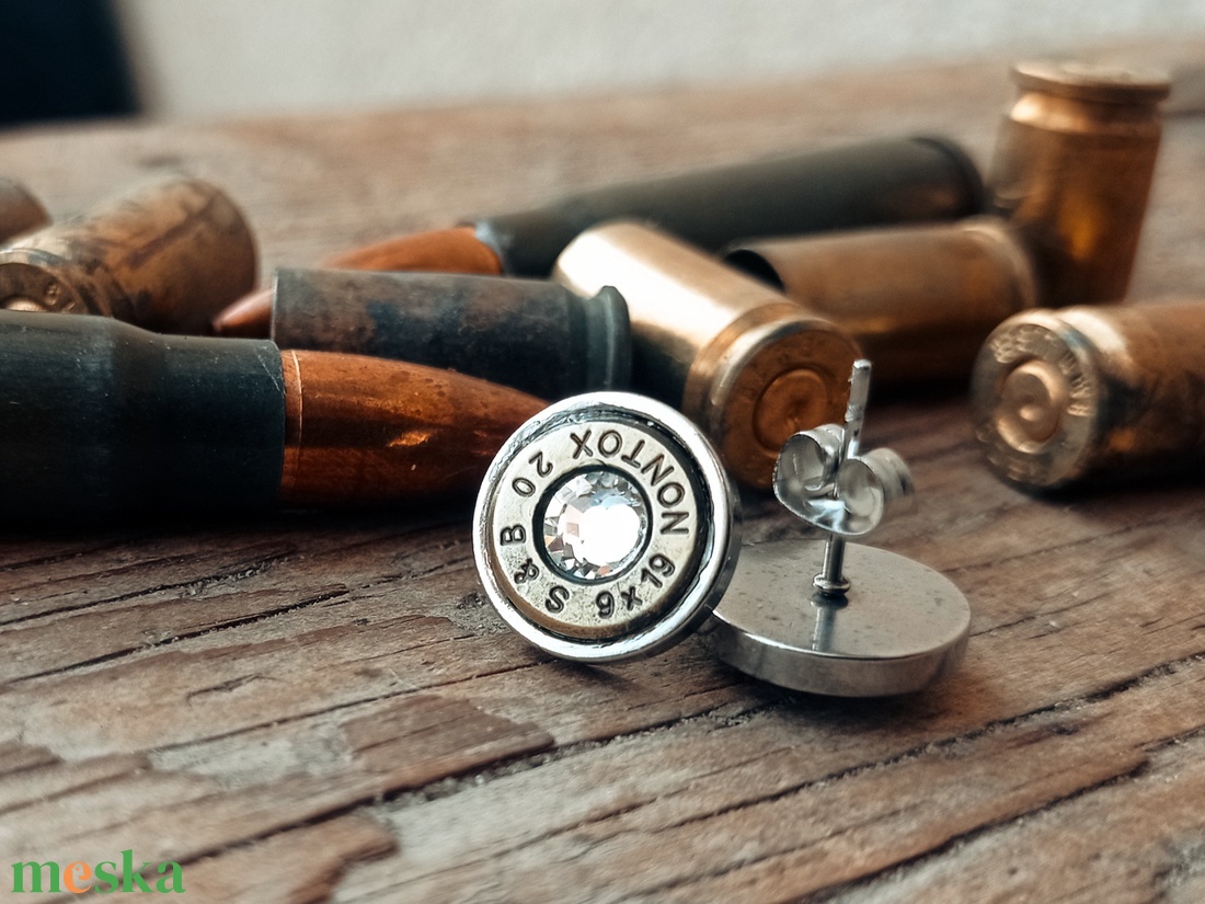 9mm Bedugós Fülbevaló - Gyémántfehér - ékszer - fülbevaló - pötty fülbevaló - Meska.hu