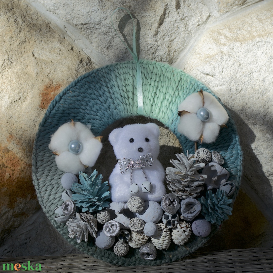 Zöld-menta jegesmedvés ajtódísz - karácsony - karácsonyi lakásdekoráció - karácsonyi ajtódíszek - Meska.hu