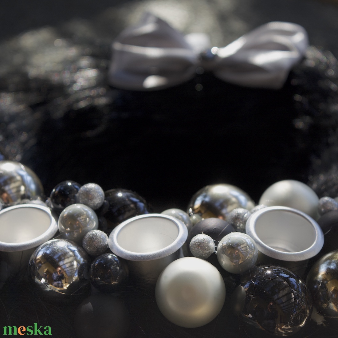 Fekete elegáns, letisztult adventi koszorú - karácsony - adventi díszek - adventi koszorú - Meska.hu