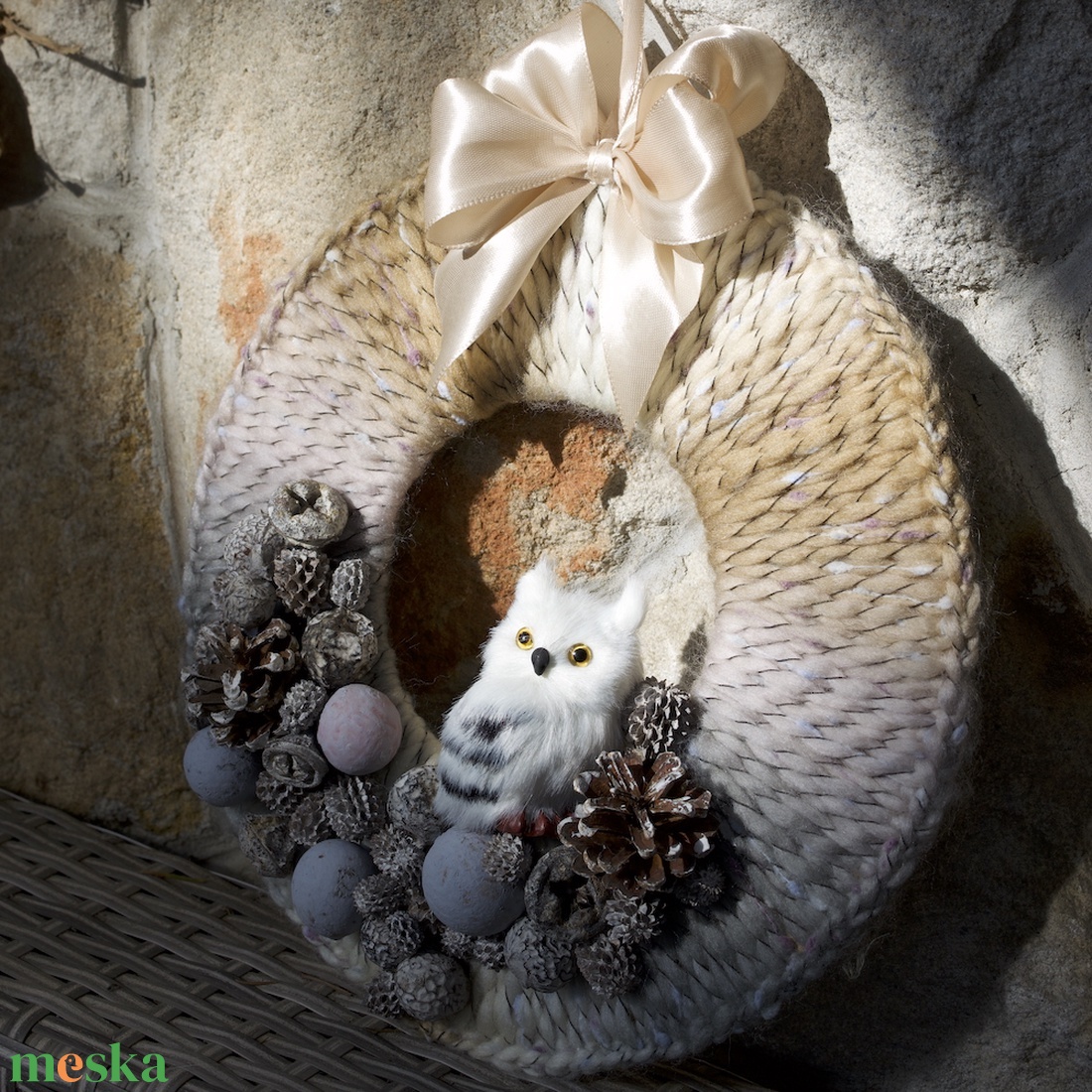 Hamvas bagoly ajtódísz - karácsony - karácsonyi lakásdekoráció - karácsonyi ajtódíszek - Meska.hu