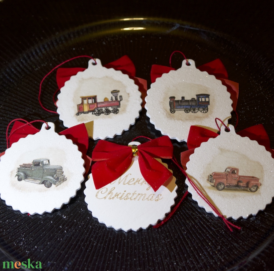 Kis fa karácsonyfadíszek � 5 darabos csomag - karácsony - karácsonyi lakásdekoráció - karácsonyfadíszek - Meska.hu