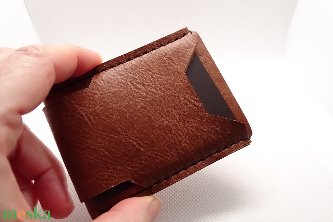 Kézzel varrt valódi marhabőr irattartó, vékony kártyatartó, minimalista bankkártyatartó, modern dizájn - táska & tok - pénztárca & más tok - kártyatartó & irattartó - Meska.hu