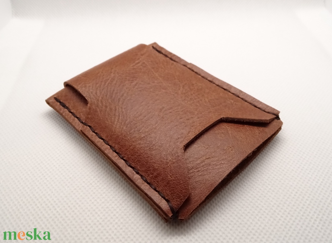Kézzel varrt valódi marhabőr irattartó, vékony kártyatartó, minimalista bankkártyatartó, modern dizájn - táska & tok - pénztárca & más tok - kártyatartó & irattartó - Meska.hu