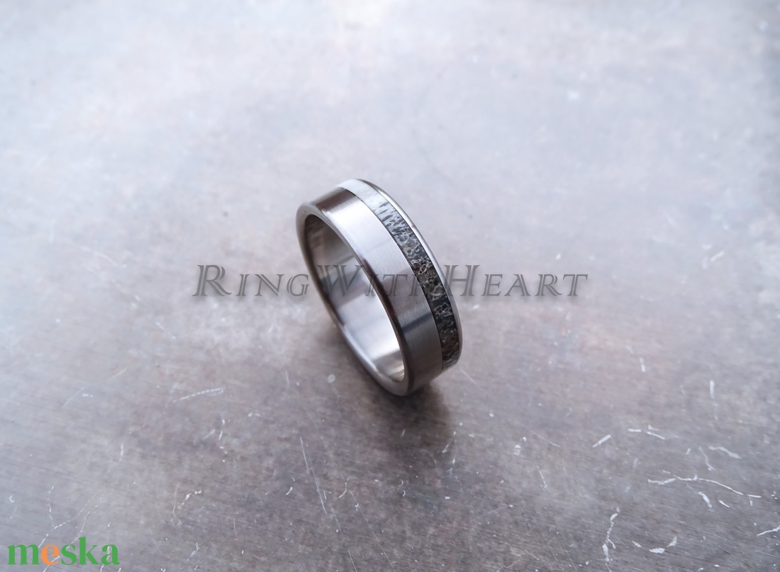 Titán vagy nemesacél gyűrű aganccsal, agancs gyűrű, jegygyűrű, eljegyzési gyűrű, születésnapi ajándék - esküvő - ékszer - karikagyűrű - Meska.hu