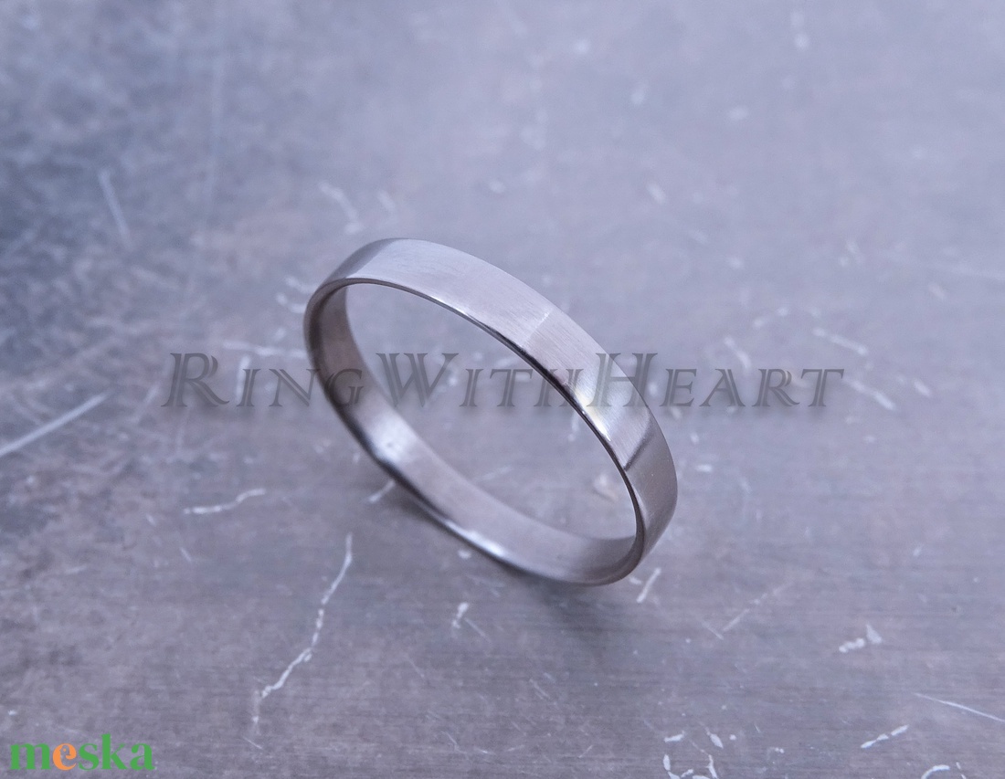 Vékony titán gyűrű, extra könnyű gyűrű, fényes, minimalista jegygyűrű, nikkelmentes, eljegyzési gyűrű, flat - esküvő - ékszer - karikagyűrű - Meska.hu