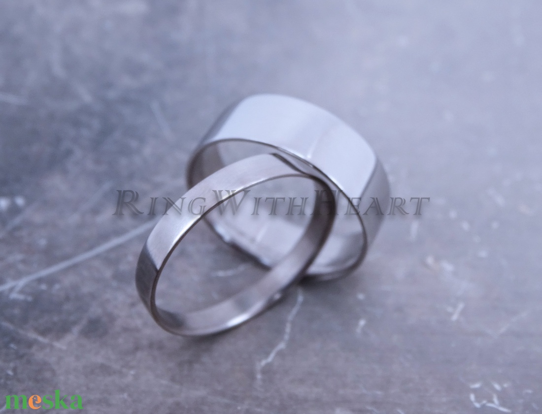 Vékony titán gyűrűpár, fényes, extra könnyű gyűrű, minimalista jegygyűrű, nikkelmentes gyűrű, eljegyzési gyűrű, flat - esküvő - ékszer - karikagyűrű - Meska.hu