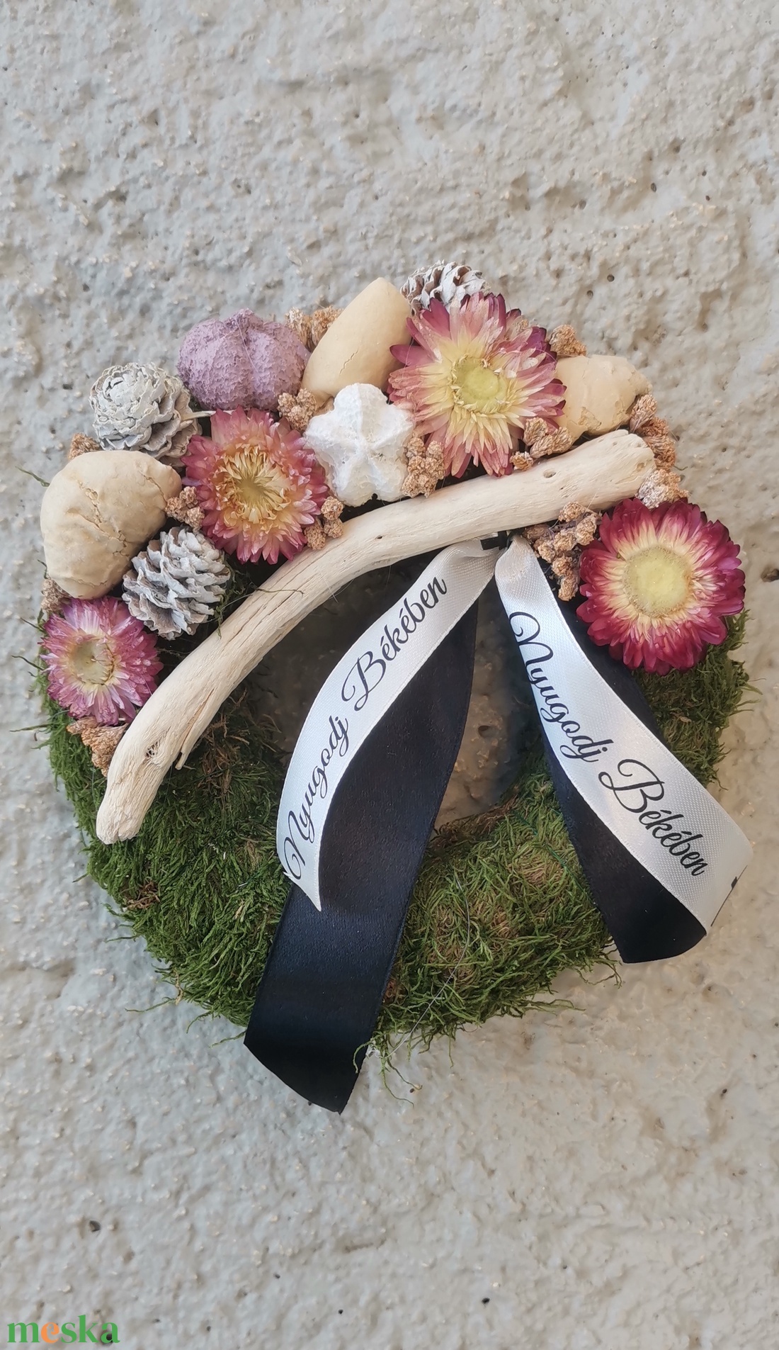 Rózsaszín virágos sírkoszorú - otthon & életmód - vallás - temetkezési tárgy - sírkoszorú, kegyeleti koszorú - Meska.hu