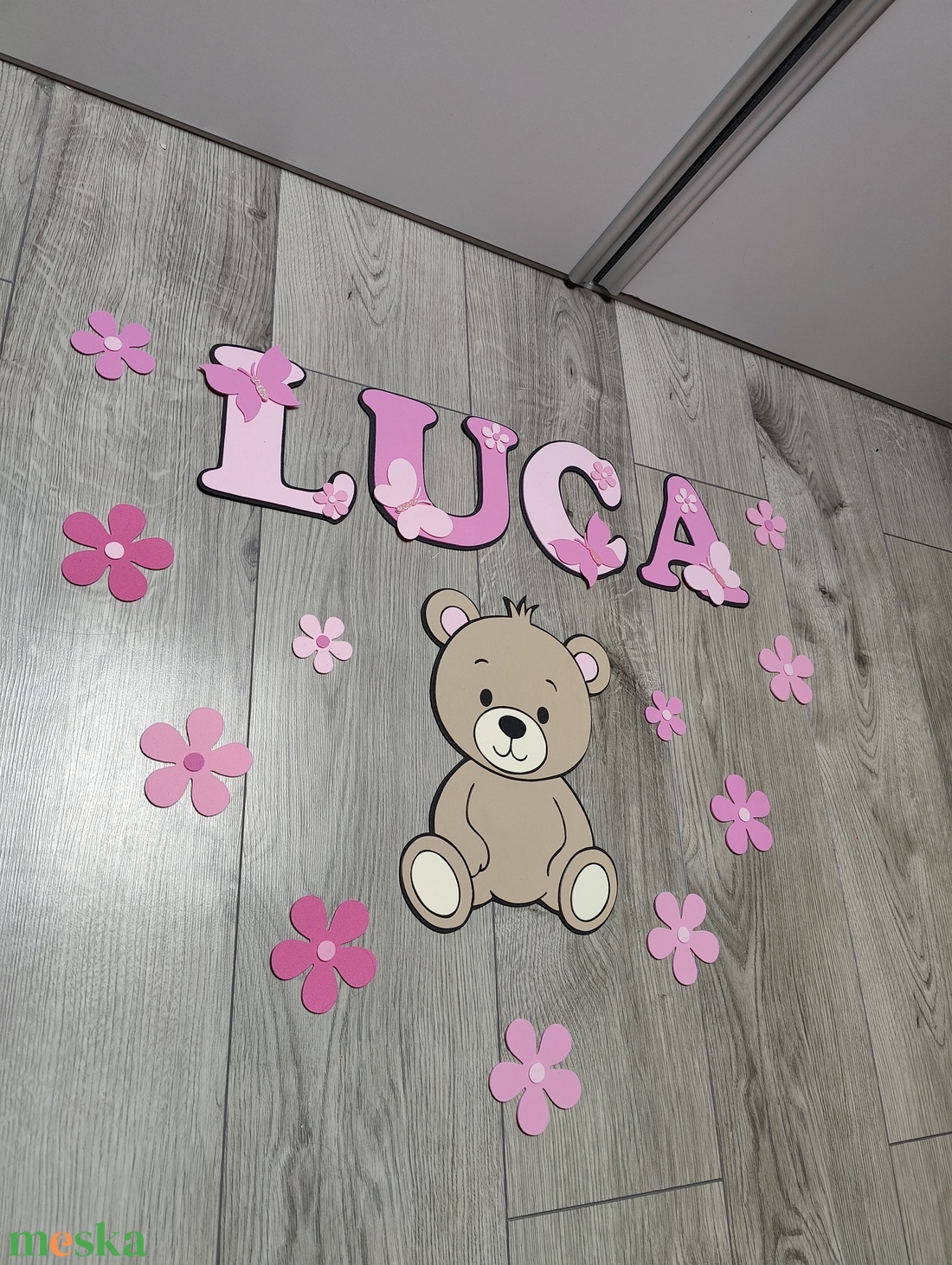 Egyedi névre szóló faldekoráció - macis névtábla gyerekszobába � - baba - mama - babaszoba dekoráció - babanév dekoráció - Meska.hu
