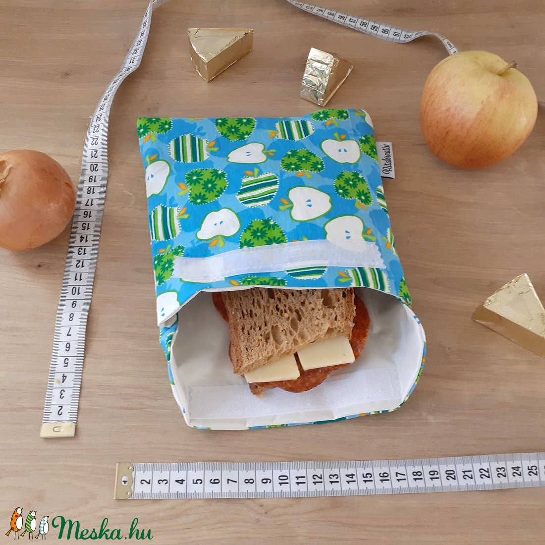Uzsonnástasak, vízhatlan szendvics csomagoló - alma - snackbag - táska & tok - bevásárlás & shopper táska - shopper, textiltáska, szatyor - Meska.hu