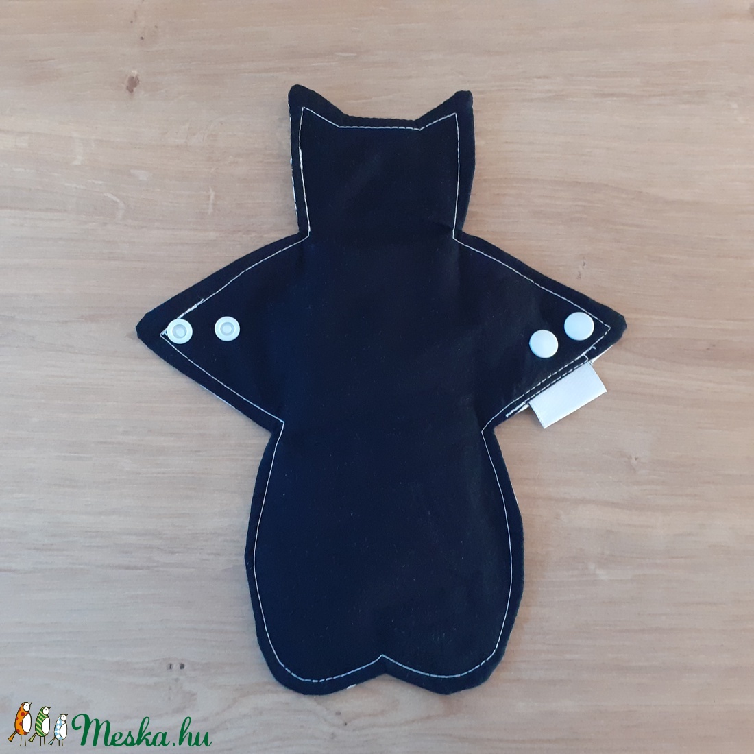 Miau egészségügyi betét közepes, prémium kategória - macska alakú exkluzív formabetét - cartoon képregény - szépségápolás - intim higiénia - intimbetét - Meska.hu