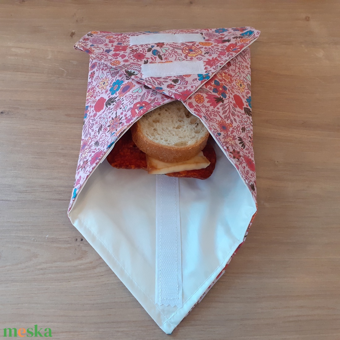 Újraszalvéta, vízhatlan örökszalvéta, szendvics csomagoló - rózsaszín virágos - snackbag - táska & tok - uzsonna- & ebéd tartó - szendvics csomagoló - Meska.hu