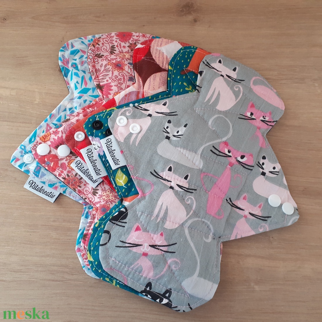  5db 26cm mosható betét meglepetés mintával - szépségápolás - intim higiénia - intimbetét - Meska.hu