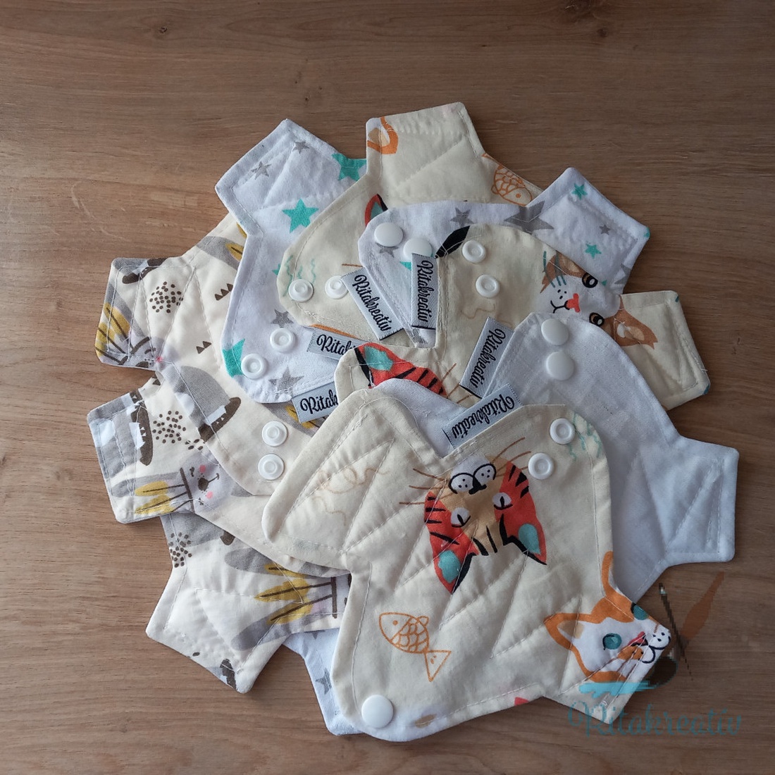 10db 16cm mosható tisztasági betét meglepetés mintával - szépségápolás - intim higiénia - tisztasági betét - Meska.hu