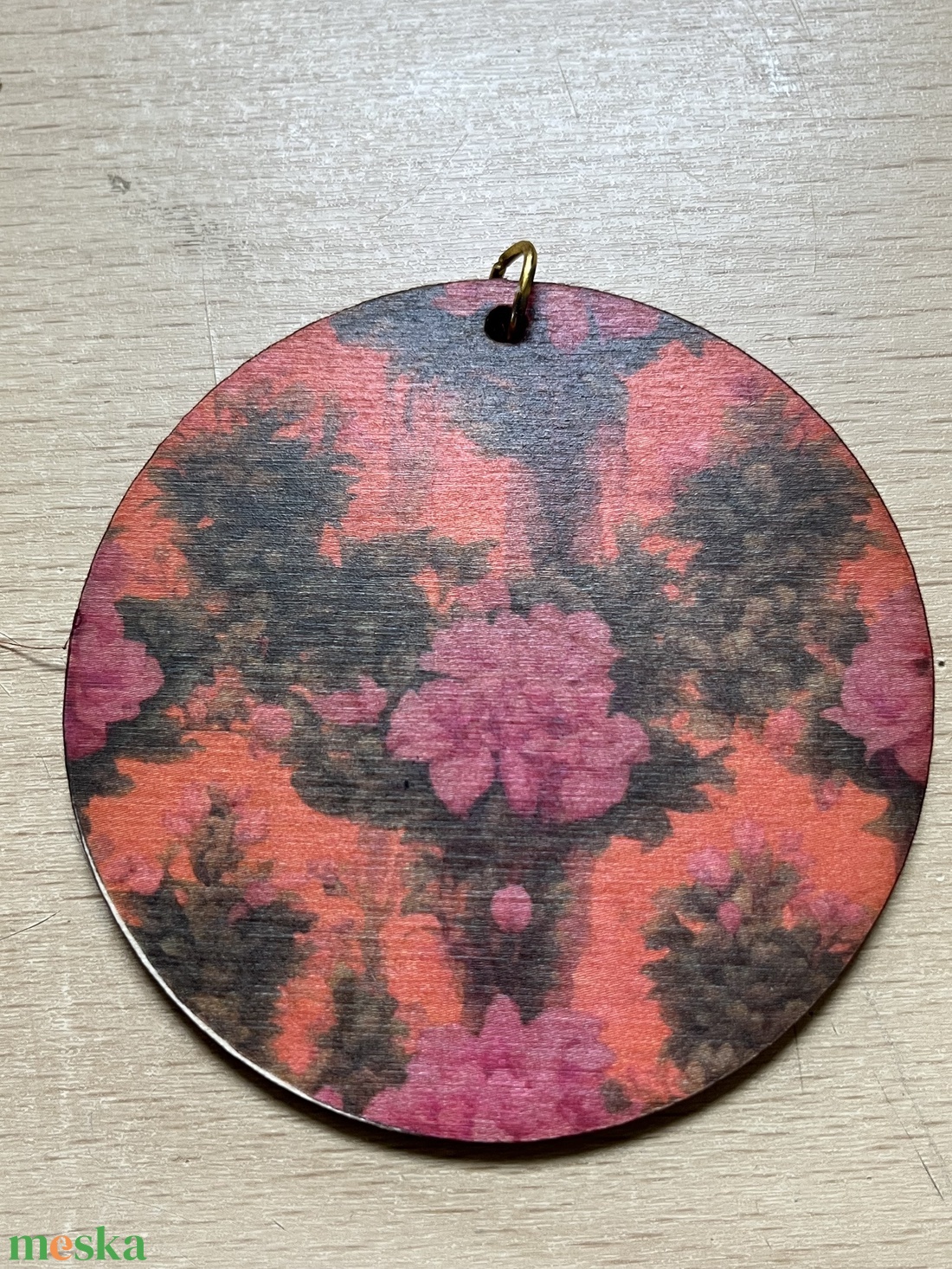 Designer mintával nyomott nagy medál - ékszer - kitűző és bross - kitűző - Meska.hu Designer mintával nyomott nagy medál - ékszer - kitűző és bross - kitűző - Meska.hu