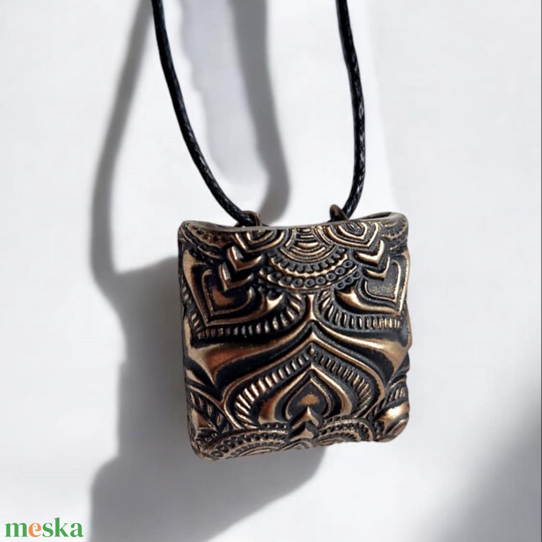 Aromanyaklánc / Ősi ornamentika - ékszer - nyaklánc - medálos nyaklánc - Meska.hu Aromanyaklánc / Ősi ornamentika - ékszer - nyaklánc - medálos nyaklánc - Meska.hu